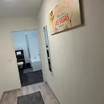 Vegas By D&j Apartment's 오버하우젠
